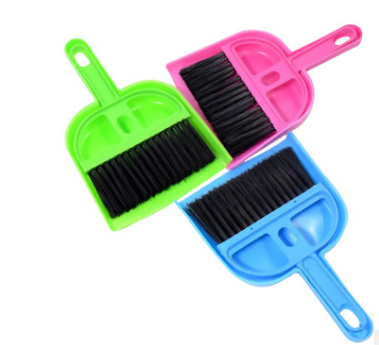 Mini Pet Cage Cleaning Brush with Dustpan, Random Color - bnotebuzz