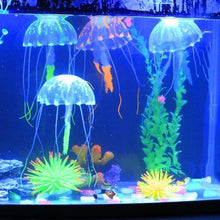 Load image into Gallery viewer, 5 Colors Artificial Aquarium Jellyfish Ornament Decor Glowing Effect Fish Tank Decoration Aquatic Pet Supplies Home Accessories
