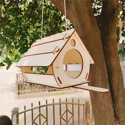 Decorative Wooden Bird House/Feeding Station - bnotebuzz